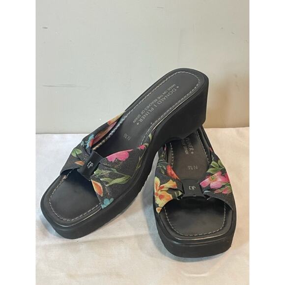 Donald J Pliner "CAPRIS" Slide Sandals Black Floral Women's Sz 9.5 - Picture 1 of 8